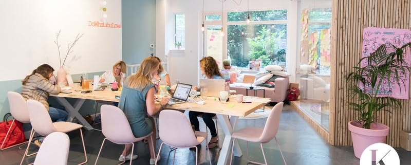Female Hub Office